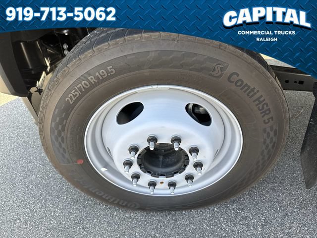 New 2026 Ford F550 2WD Crew Cab image 15