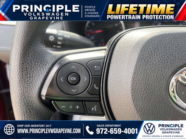Used 2019 Toyota RAV4 LE FWD image 15