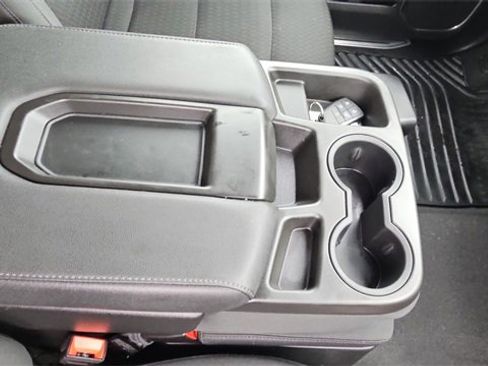 Used 2022 Chevrolet Silverado 1500 LT image 14