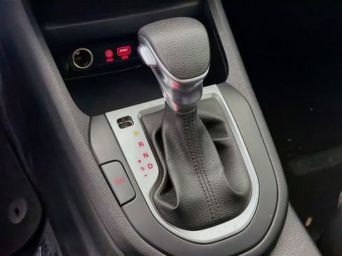 Used 2019 Kia Forte LXS image 19