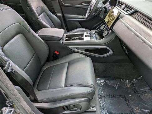 Certified 2023 Jaguar F-PACE S image 22