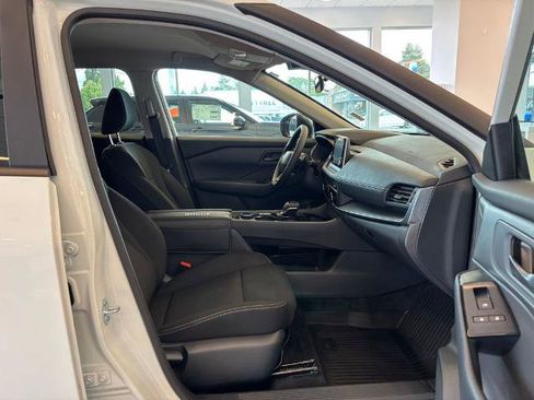 Certified 2025 Nissan Rogue S AWD/4WD image 25