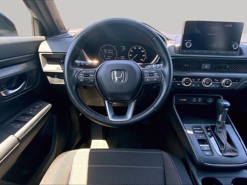 Used 2025 Honda CR-V Sport image 5