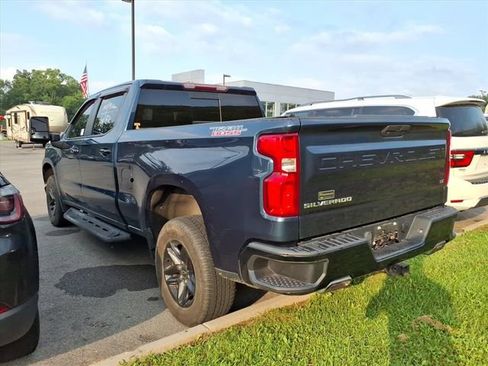 Used 2021 Chevrolet Silverado 1500 LT Trail Boss w/ Convenience Package II AWD/4WD image 6