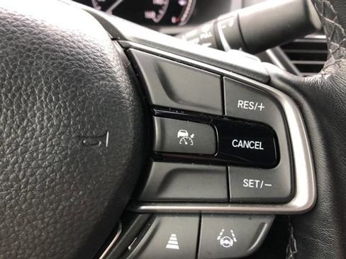 Used 2022 Honda Accord Sport image 19