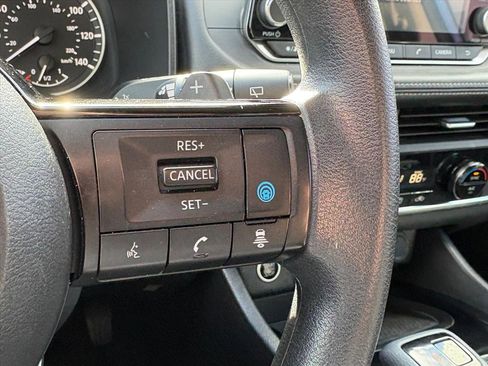 Certified 2023 Nissan Rogue SV image 16