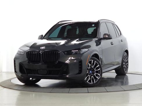 Used 2024 BMW X5 xDrive50e w/ Executive Package AWD/4WD image 1