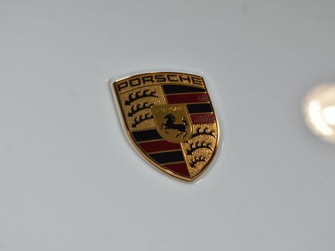 Used 2024 Porsche Taycan 4S AWD/4WD image 24