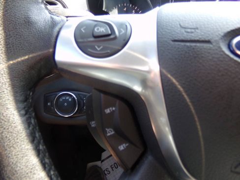 Used 2014 Ford Escape Titanium w/ Equipment Group 401A FWD image 7