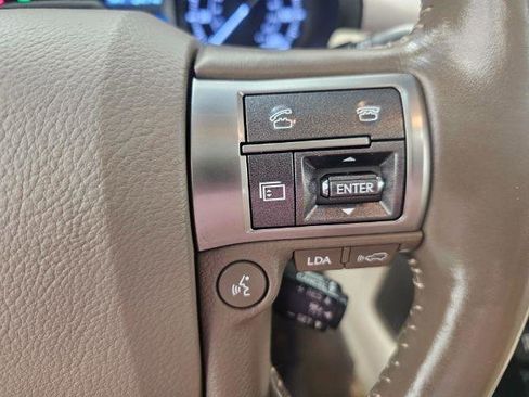 Used 2019 Lexus GX 460 Luxury AWD/4WD image 12