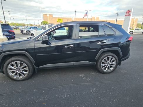 Used 2023 Toyota RAV4 Limited w/ Limited Grade Weather Package AWD/4WD image 6