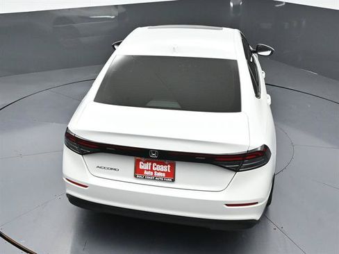 Used 2024 Honda Accord EX image 42
