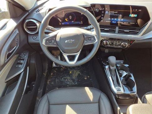 New 2026 Chevrolet Trax ACTIV w/ Driver Confidence Package FWD image 5