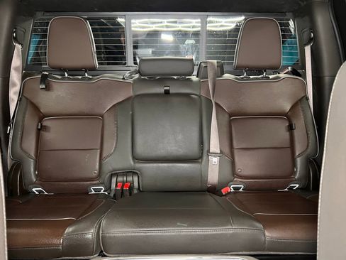 Used 2024 GMC Sierra 3500 Denali w/ Denali Reserve Package AWD/4WD image 28