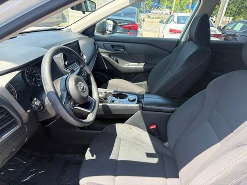 Used 2024 Nissan Rogue S AWD/4WD image 11