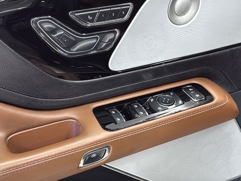Used 2023 Lincoln Aviator Grand Touring w/ Equipment Group 301A AWD/4WD image 20