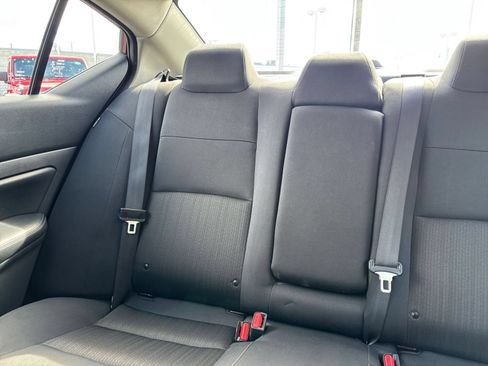 Used 2025 Nissan Altima 2.5 SV FWD image 35