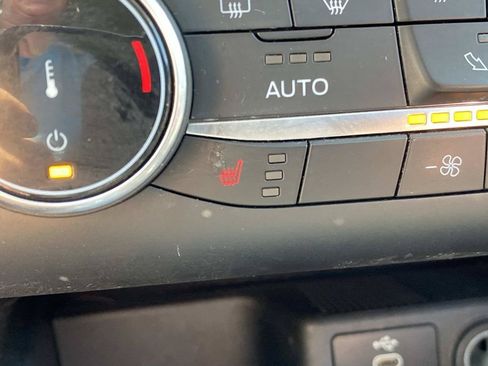 Certified 2024 Ford Escape Active AWD/4WD image 30