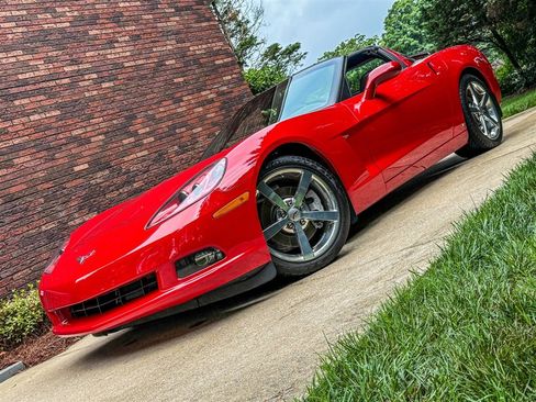Used 2008 Chevrolet Corvette Coupe w/ Preferred Equipment Group RWD image 10