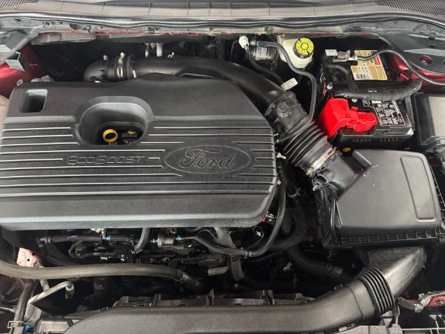 Used 2020 Ford Escape Titanium AWD/4WD image 6
