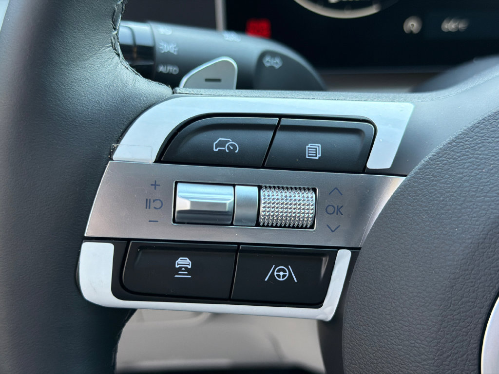 New 2026 Hyundai Tucson Limited FWD image 25