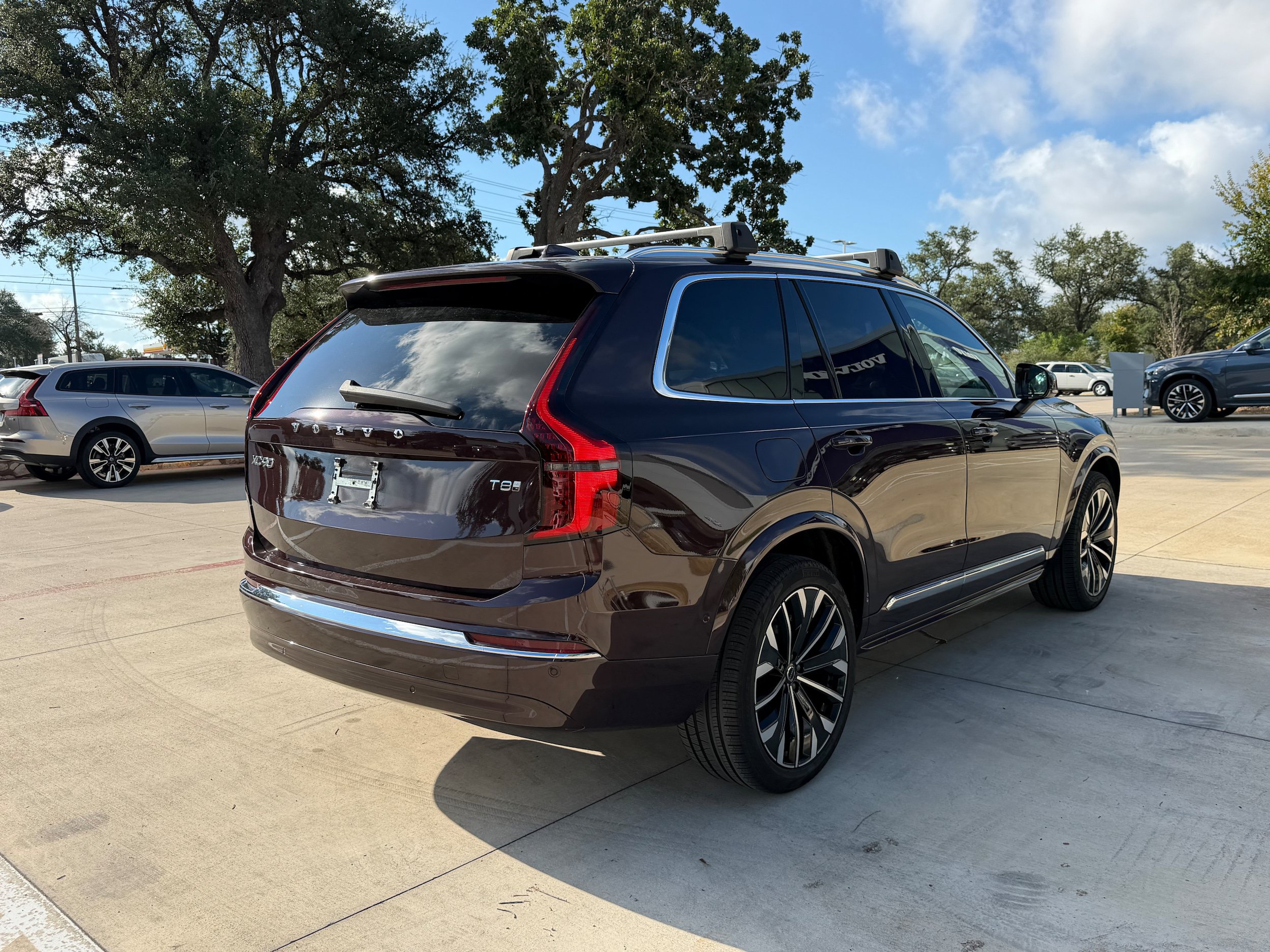 Certified 2025 Volvo XC90 T8 Ultra AWD/4WD image 6