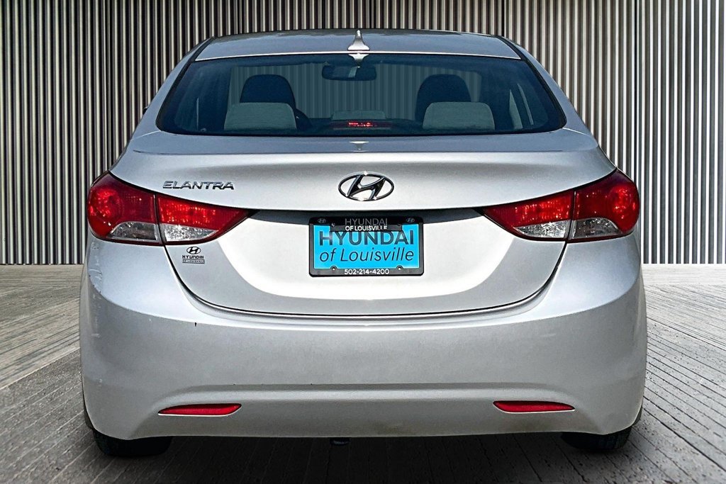 Used 2013 Hyundai Elantra GLS w/ Preferred Pkg FWD image 6