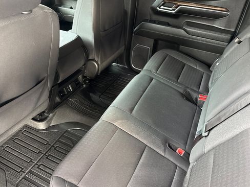 Used 2024 GMC Sierra 1500 Elevation image 15