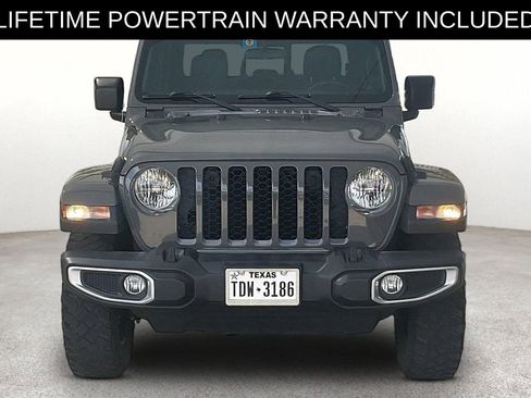 Used 2022 Jeep Gladiator Sport AWD/4WD image 4