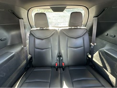 Used 2020 Cadillac XT6 Premium Luxury image 17