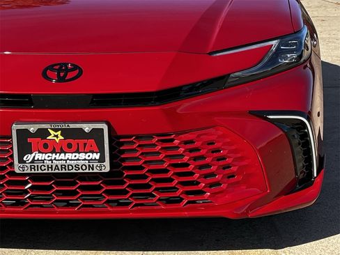 Used 2025 Toyota Camry XSE image 8