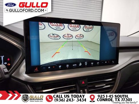 Used 2023 Ford Escape SE image 25