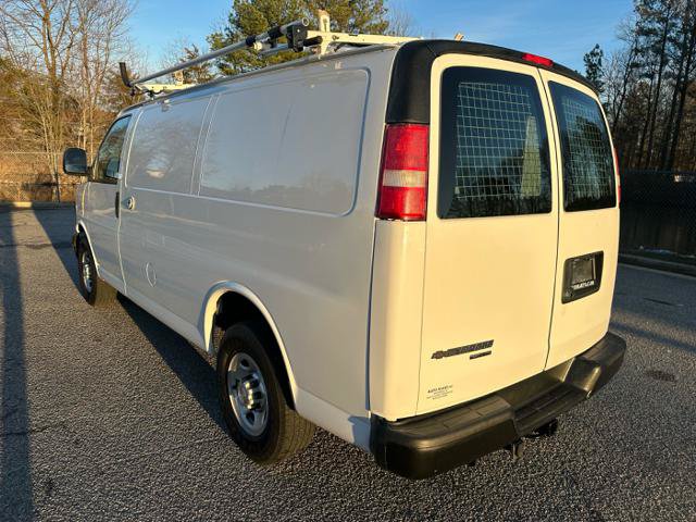 Used 2015 Chevrolet Express 2500 RWD image 5