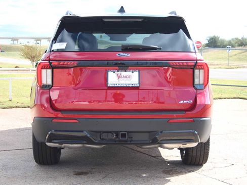 New 2025 Ford Explorer ST-Line w/ Premium Package image 8