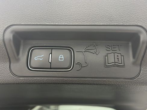 Used 2020 Ford Explorer ST w/ ST Street Pack AWD/4WD image 31