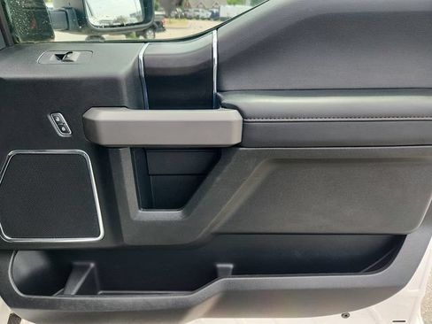 Certified 2019 Ford F250 Platinum w/ Platinum Ultimate Package AWD/4WD image 34