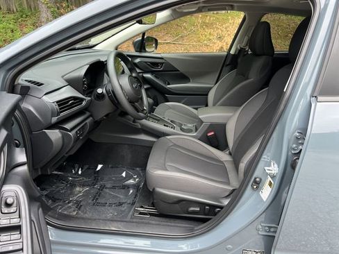 Used 2025 Subaru Crosstrek 2.0i Premium AWD/4WD image 9