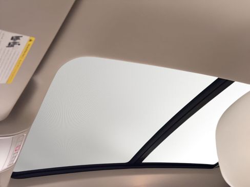 Used 2018 Volkswagen Atlas SEL Premium image 18