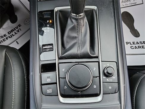 Used 2021 MAZDA CX-30 FWD 2.5 S w/ Select Package image 18