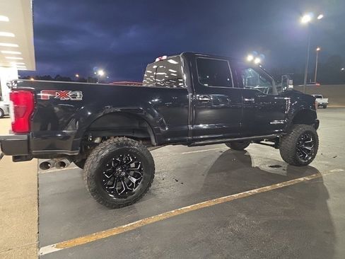 Used 2019 Ford F250 Platinum w/ Platinum Ultimate Package image 9