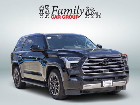 Used 2024 Toyota Sequoia Limited RWD image 2
