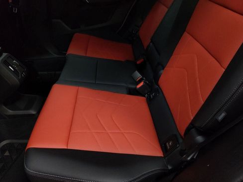 Certified 2025 BMW X1 xDrive28i w/ Convenience Package image 23