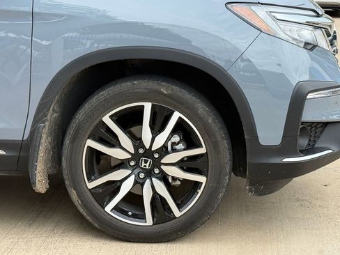 Used 2022 Honda Pilot Touring image 5