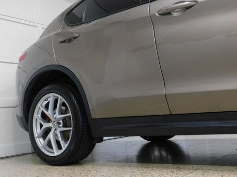 Used 2019 Alfa Romeo Stelvio Ti Sport w/ Quick Order Package 22S Sport image 11