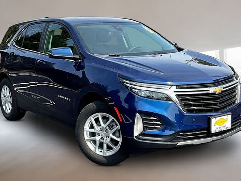 Used 2023 Chevrolet Equinox LT AWD/4WD image 1