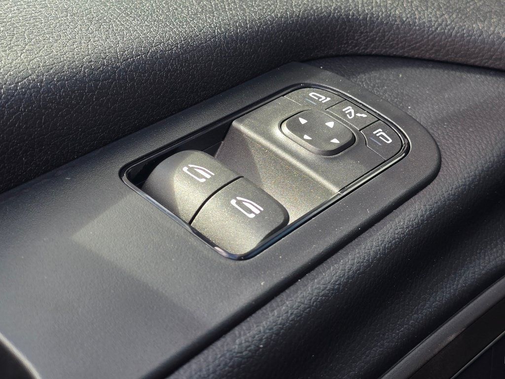 New 2026 Mercedes-Benz Sprinter 2500 image 31