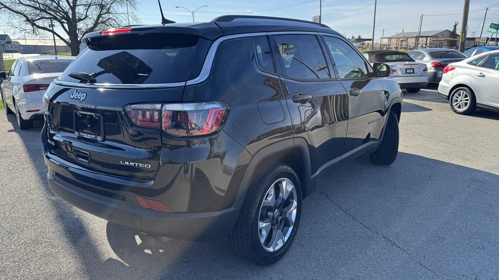 Used 2019 Jeep Compass Limited AWD/4WD image 7