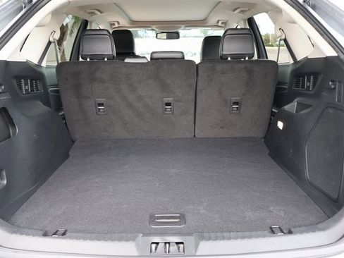 Used 2022 Ford Edge Titanium image 16