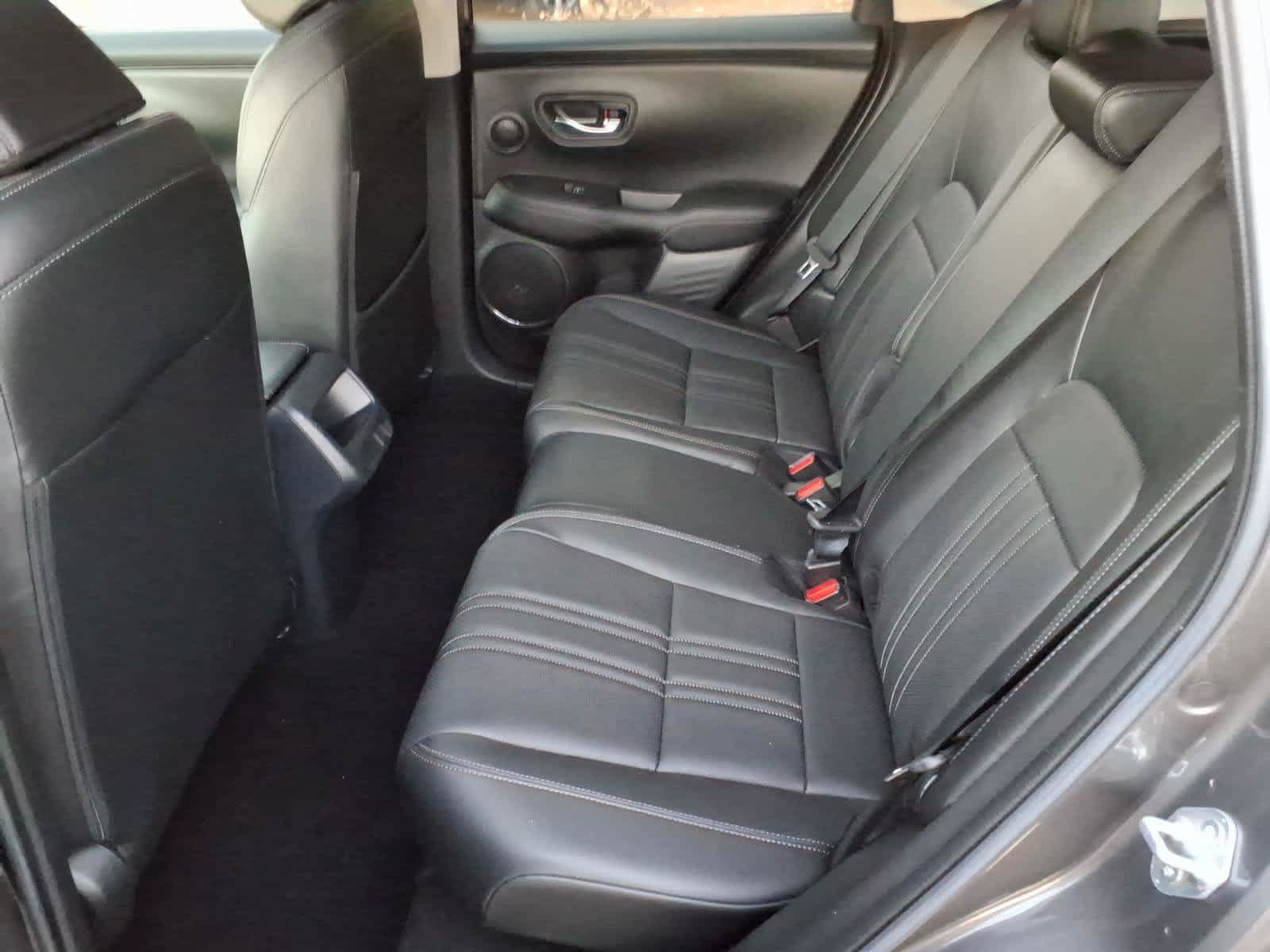 Used 2024 Honda HR-V EX-L image 9