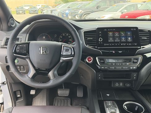 Used 2026 Honda Ridgeline Black Edition image 16